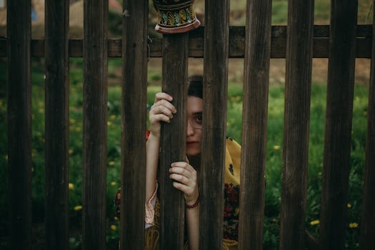 Peering into Possibilities: Unpacking the GeoSafari Jr. Sneak & Peek Periscope’s Educational Gold