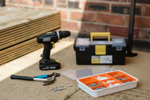 Beyond the Basic Toolbox: Strategic Selection of DIY Home Improvement Tools